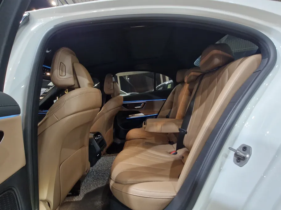 مرسيدس E 200 2025 