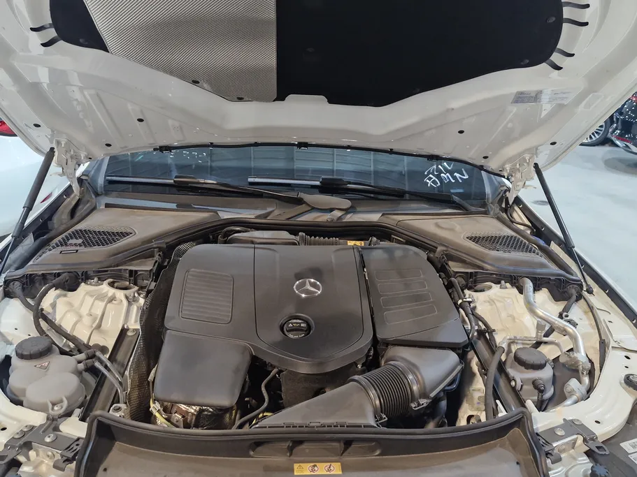 مرسيدس E 200 2025 