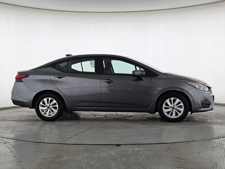 2024 نيسان Sunny اس الإصدار الجديد  