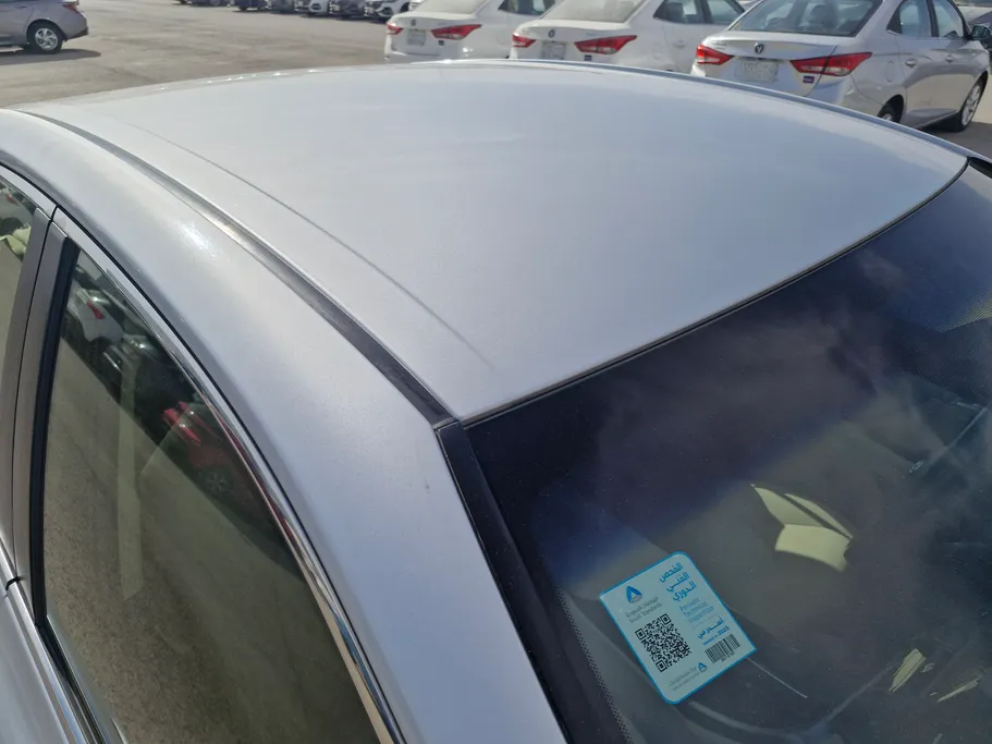 2022 Toyota Camry  LE HEV 