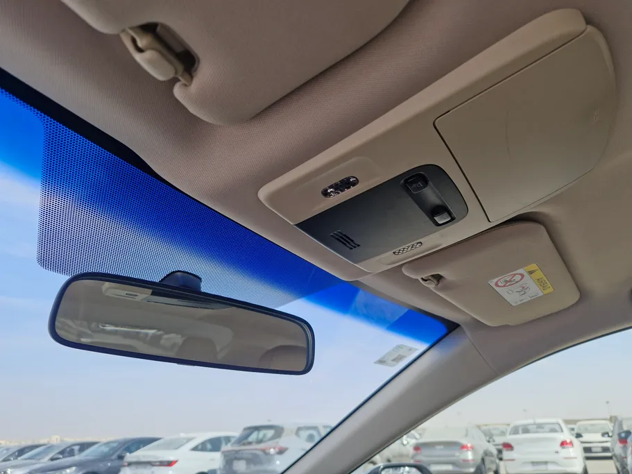 2022 Toyota Camry  LE HEV 