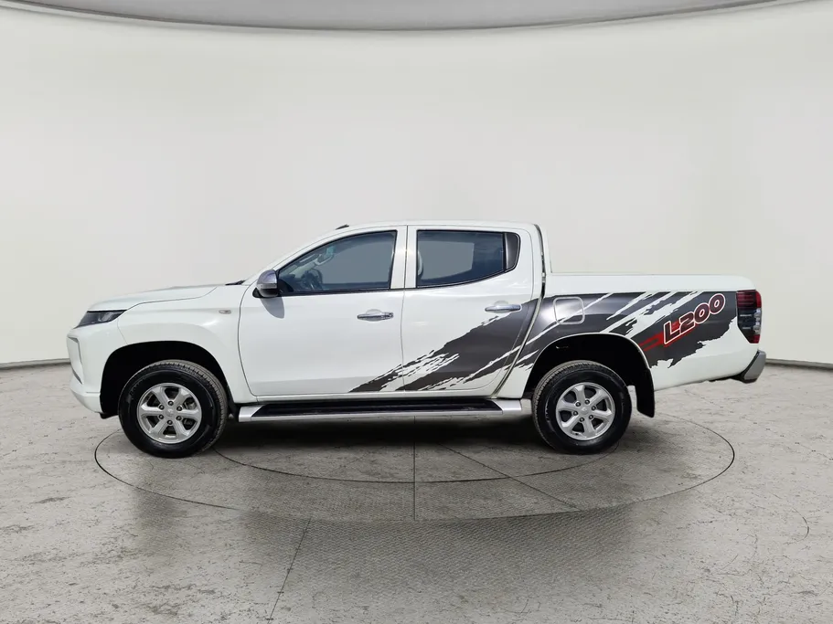 2022 Mitsubishi L200 Double Cap 