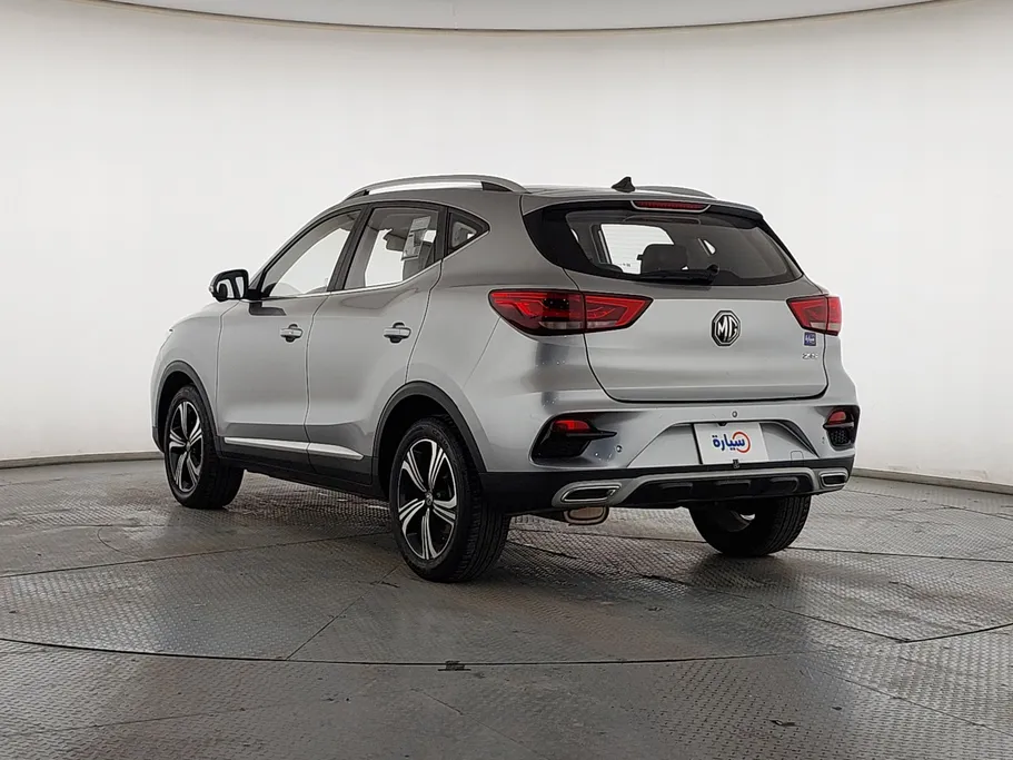 2023 ام جي ZS LUX 