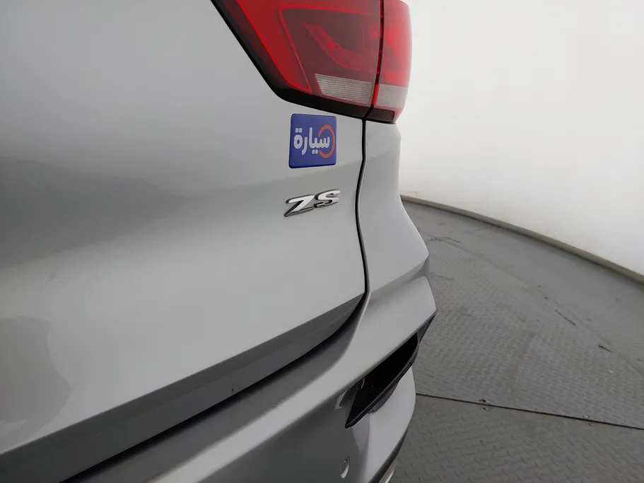 2023 ام جي ZS LUX 