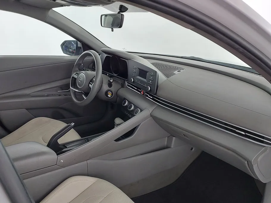 2023 Hyundai Elantra Fleet 