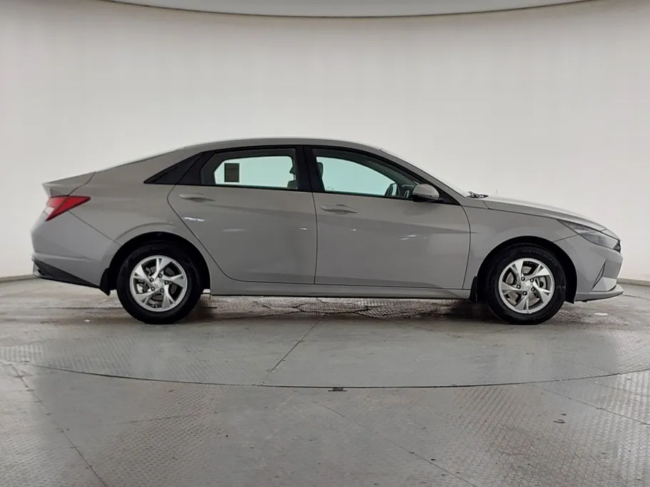 2023 Hyundai Elantra Fleet 