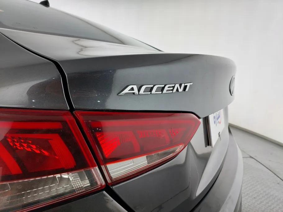 2023 Hyundai Accent Smart 