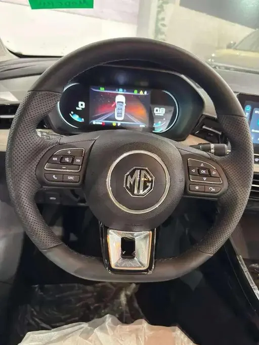 ام جي 5 ديلوكس الشكل الجديد 2025 