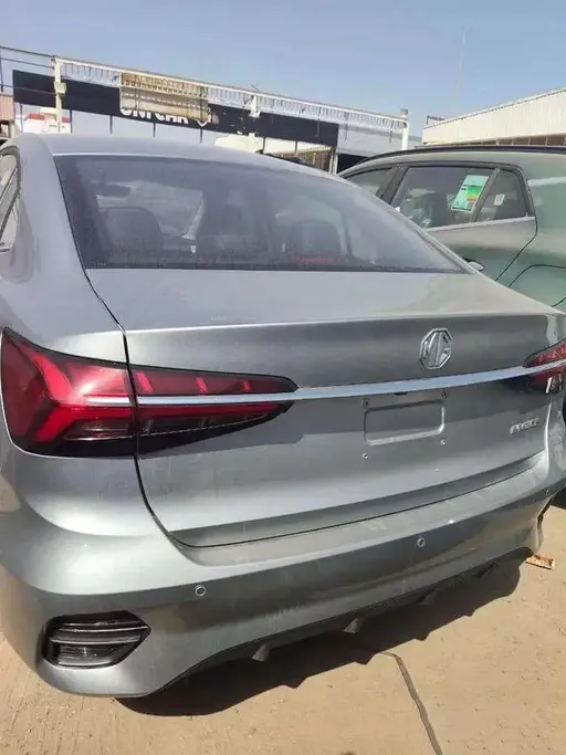 ام جي 5 ديلوكس الشكل الجديد 2025 