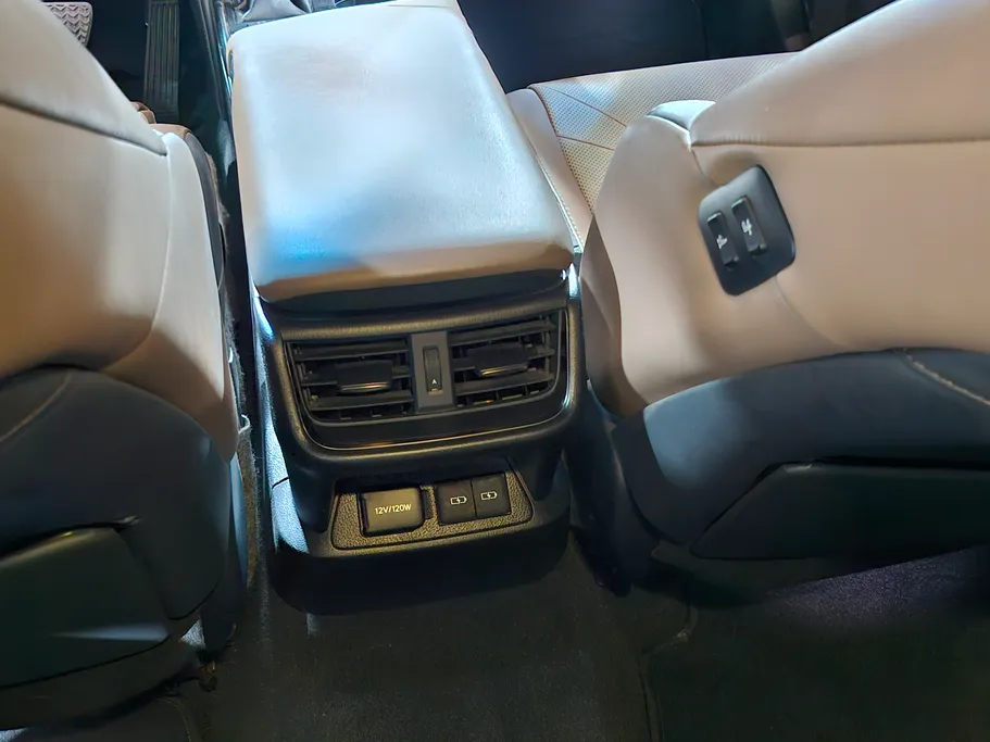 لكزس ES 300 H 2024 