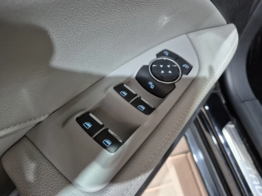 2021 Ford Taurus Ambiente 