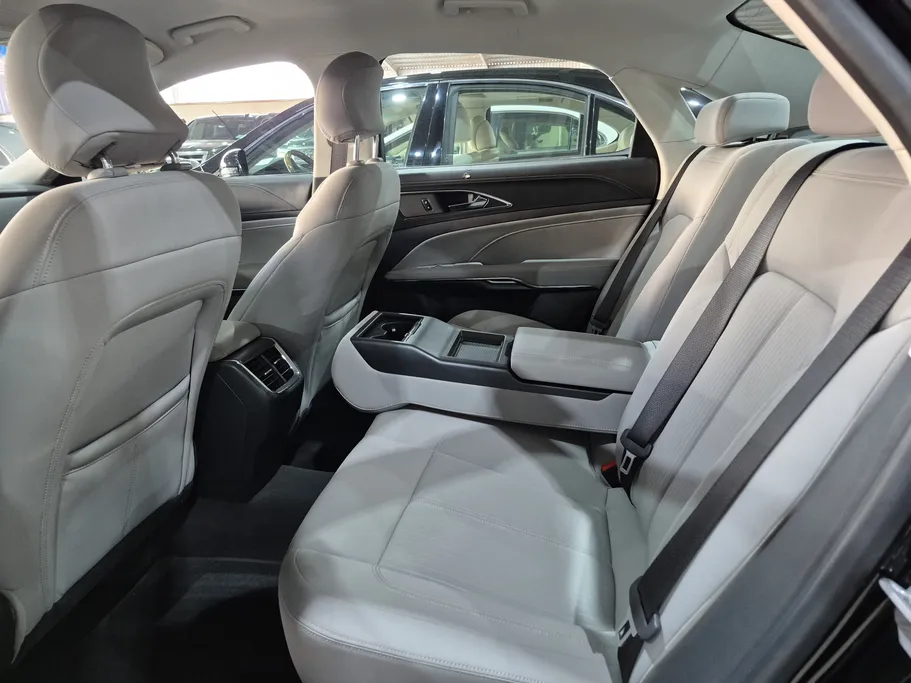 2021 Ford Taurus Ambiente 