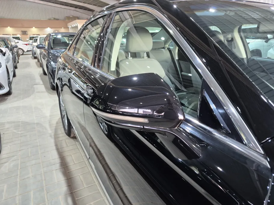 2021 Ford Taurus Ambiente 