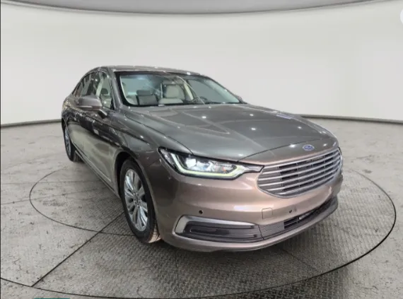 2020 Ford Taurus Ambiente 
