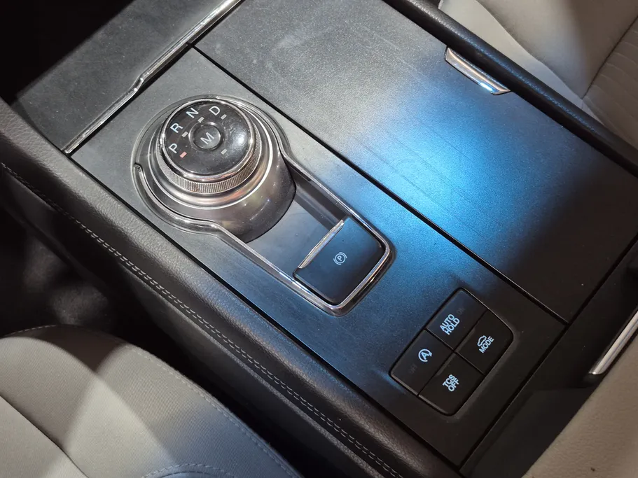 2020 Ford Taurus Ambiente 