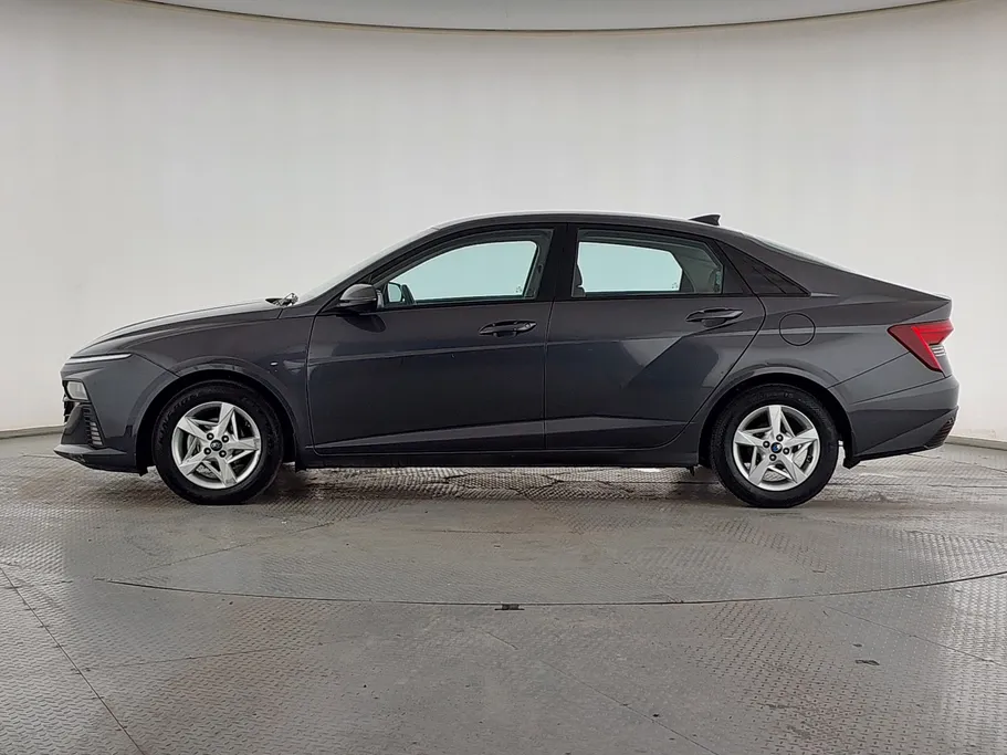 2024 Hyundai Accent Fleet 