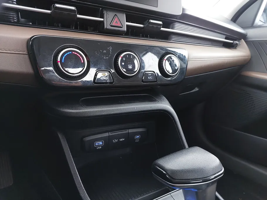 2024 Hyundai Accent Fleet 