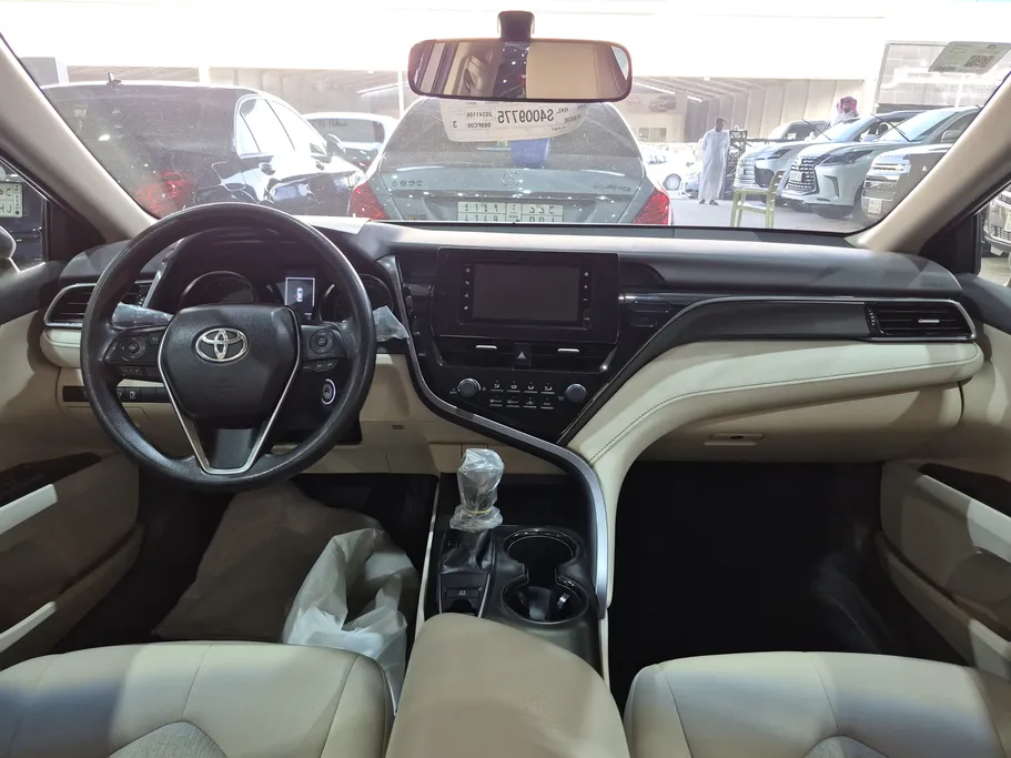 2023 Toyota Camry  LE 