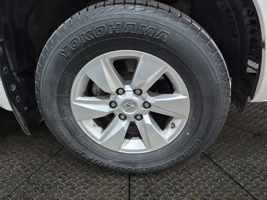 2023 Toyota Prado TXL 