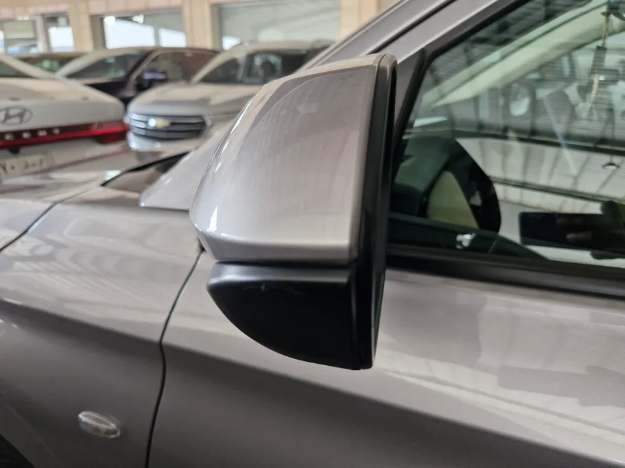 2026 Toyota Yaris  Y Plus 