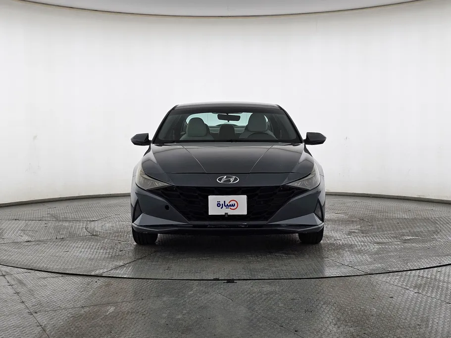 2022 Hyundai Elantra Smart 