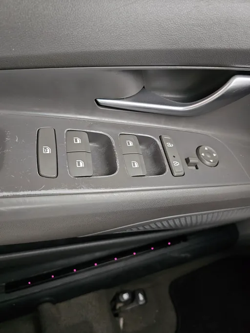 2022 Hyundai Elantra Smart 