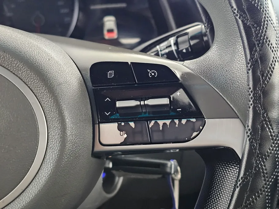 2022 Hyundai Elantra Smart 