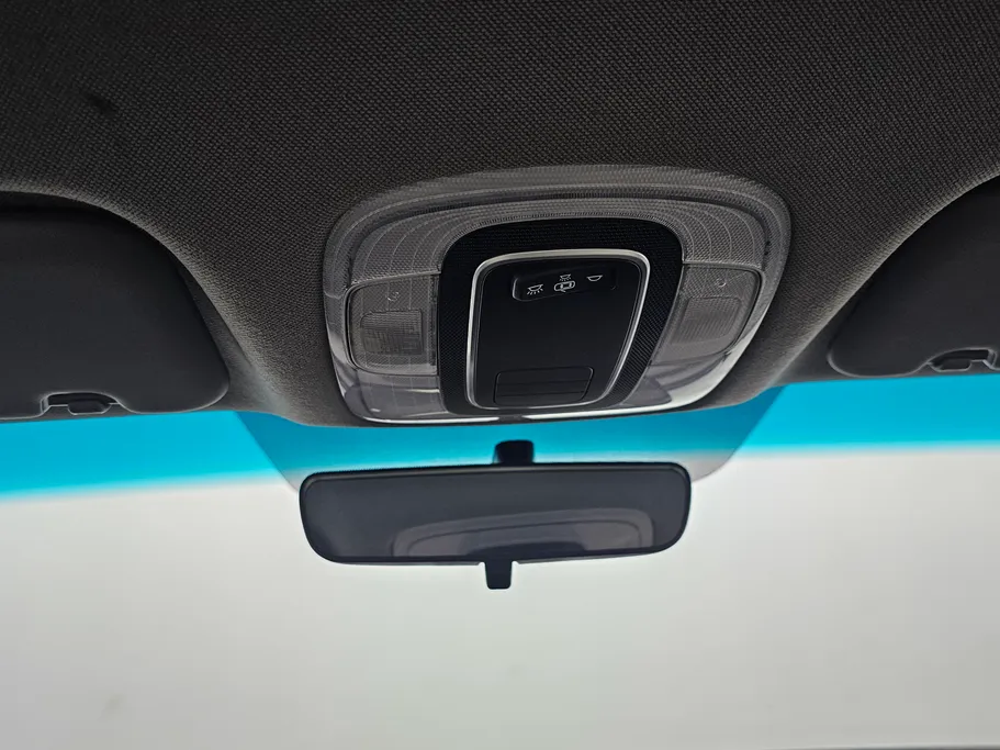 2022 Hyundai Elantra Smart 