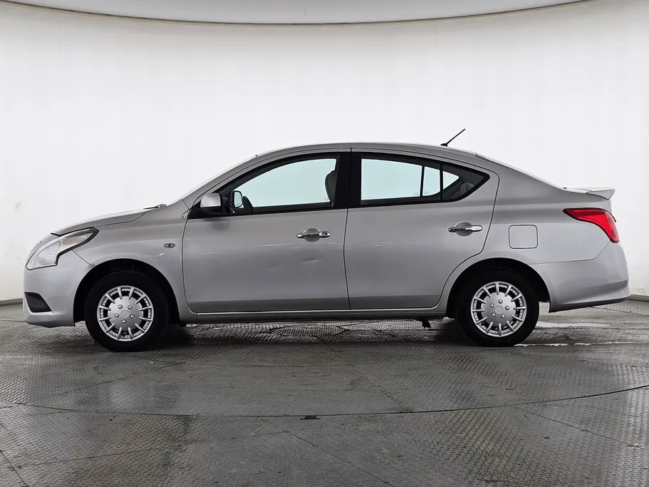 2020 Nissan Sunny Classic 