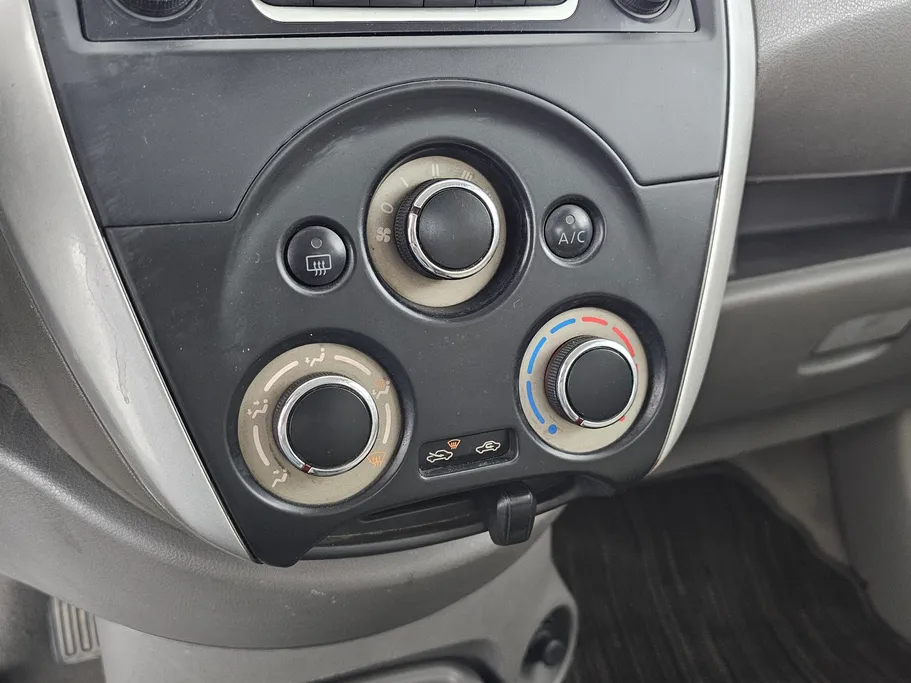 2020 Nissan Sunny Classic 