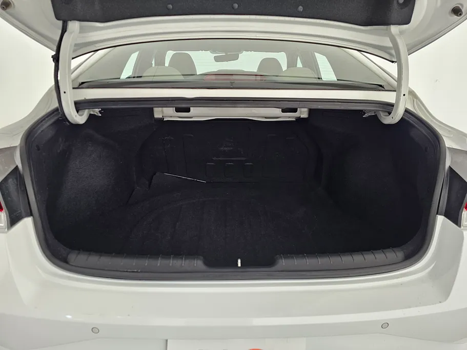 2023 هيونداي Elantra فلييت 