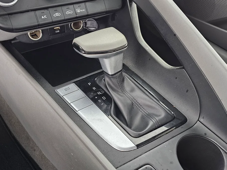 2023 هيونداي Elantra فلييت 