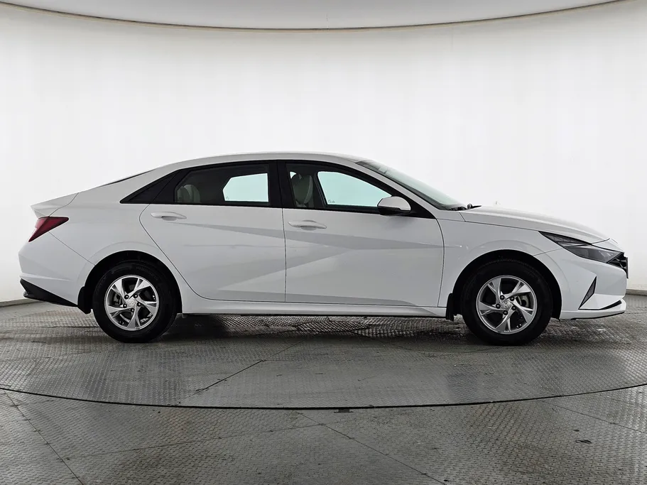 2023 هيونداي Elantra فلييت 