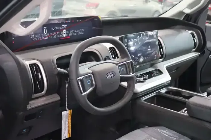 2025 Ford Expedition Active 