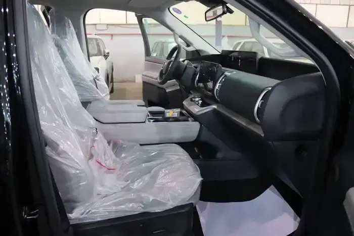 2025 Ford Expedition Active Touring 