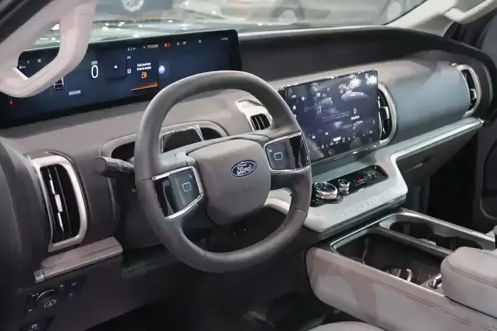 2024 Ford Expedition Active Touring 