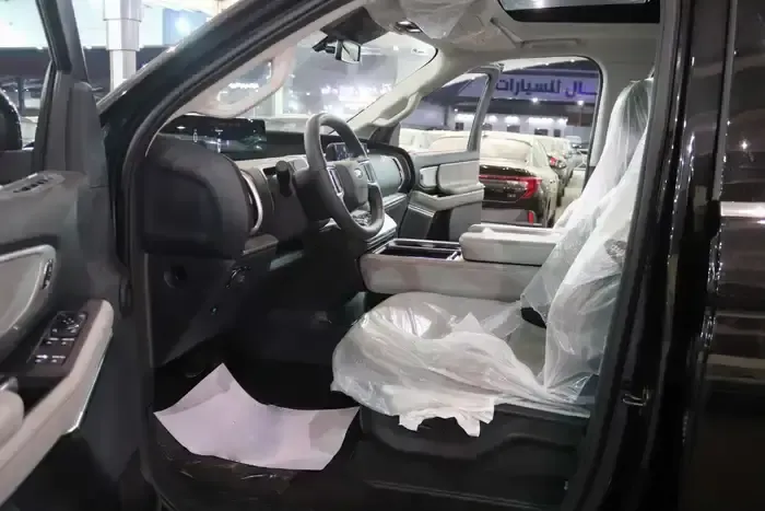 2024 Ford Expedition Active Touring 