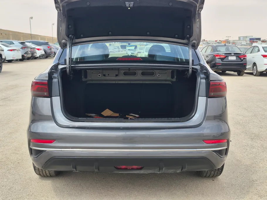 2023 Geely Emgrand GF 