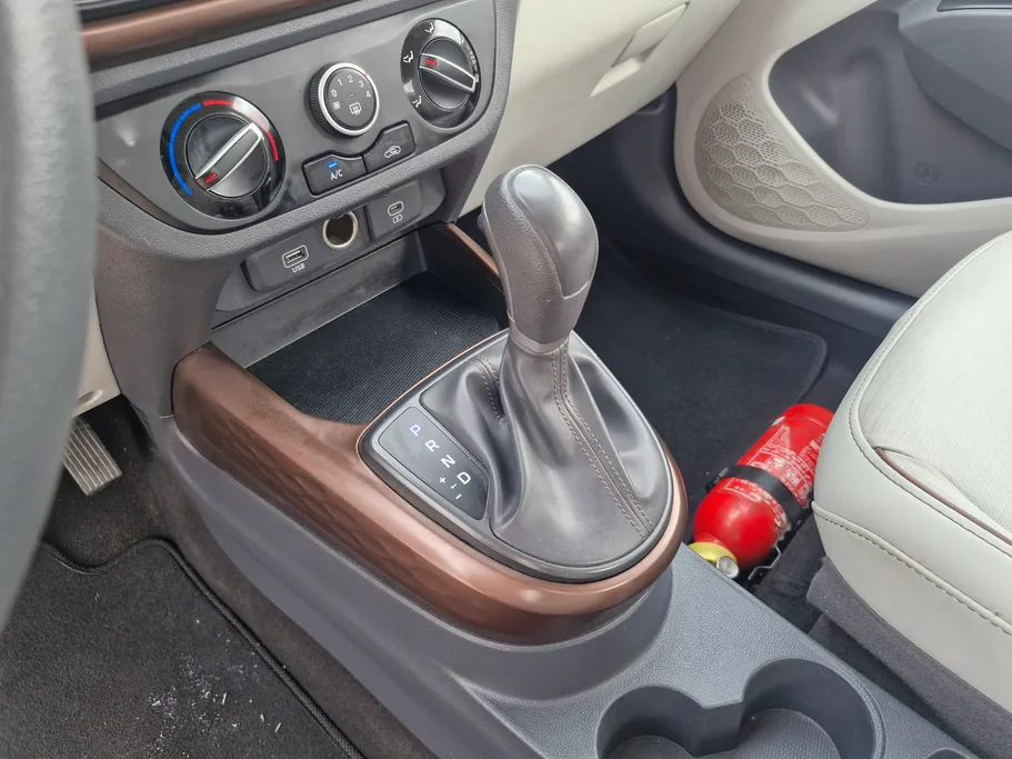 2024 Hyundai Grand i10 Fleet 