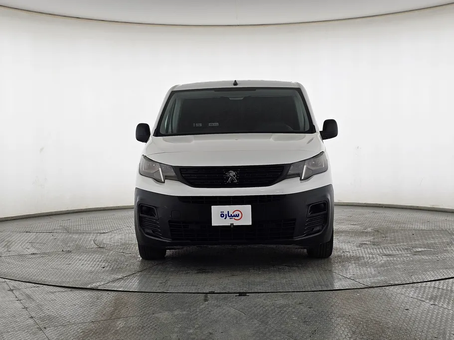 بيجو بارتنر Short van 2022 