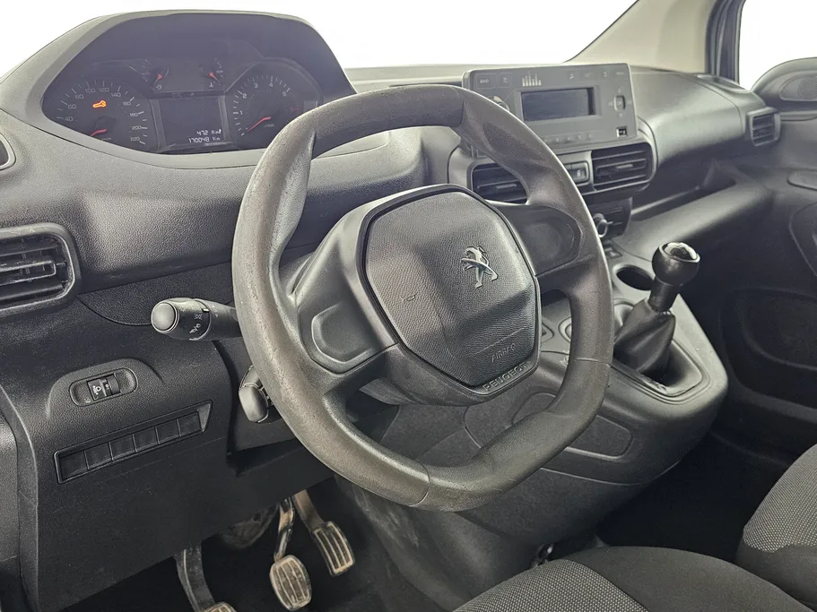 بيجو بارتنر Short van 2022 