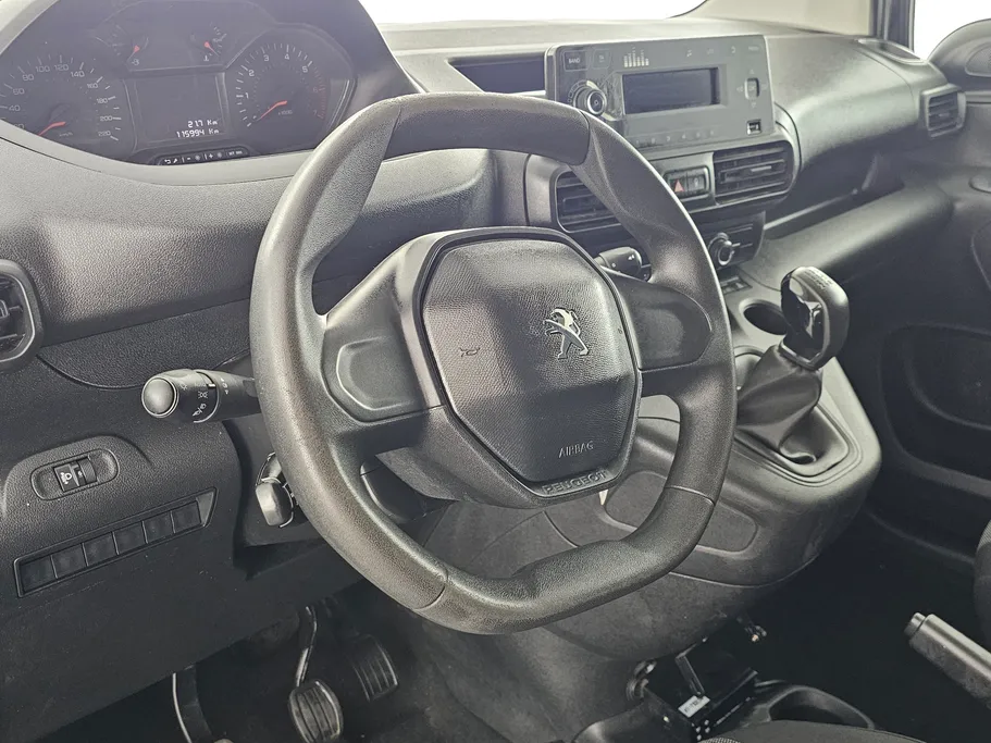 بيجو بارتنر Short van 2023 