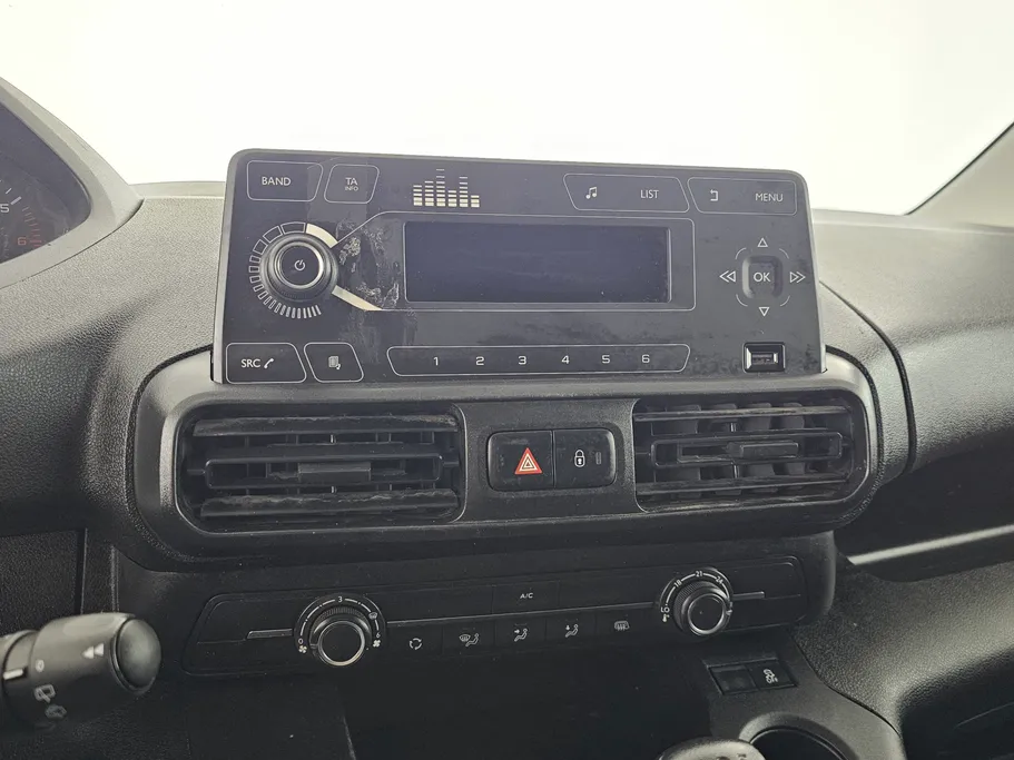 بيجو بارتنر Short van 2023 