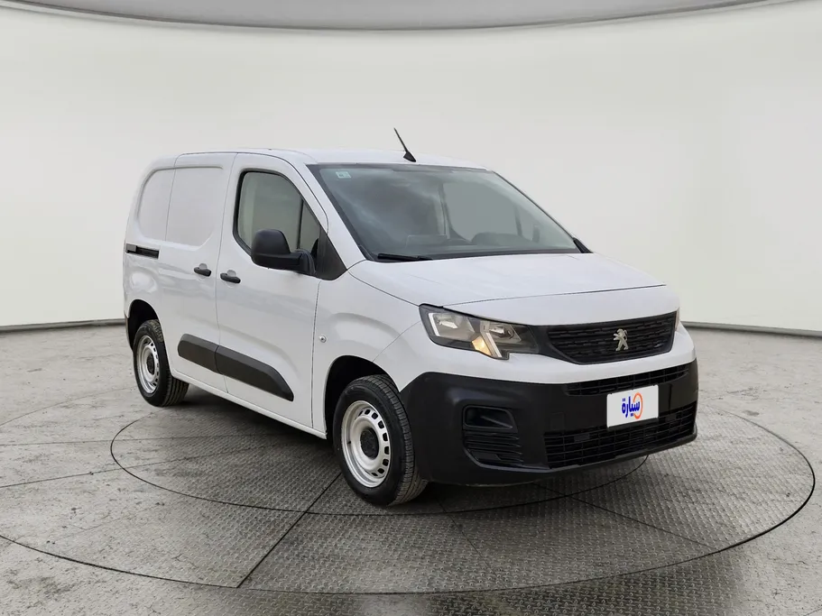 2023 Peugeot Partner Short van 