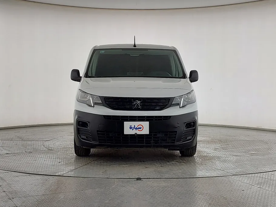 بيجو بارتنر Short van 2023 