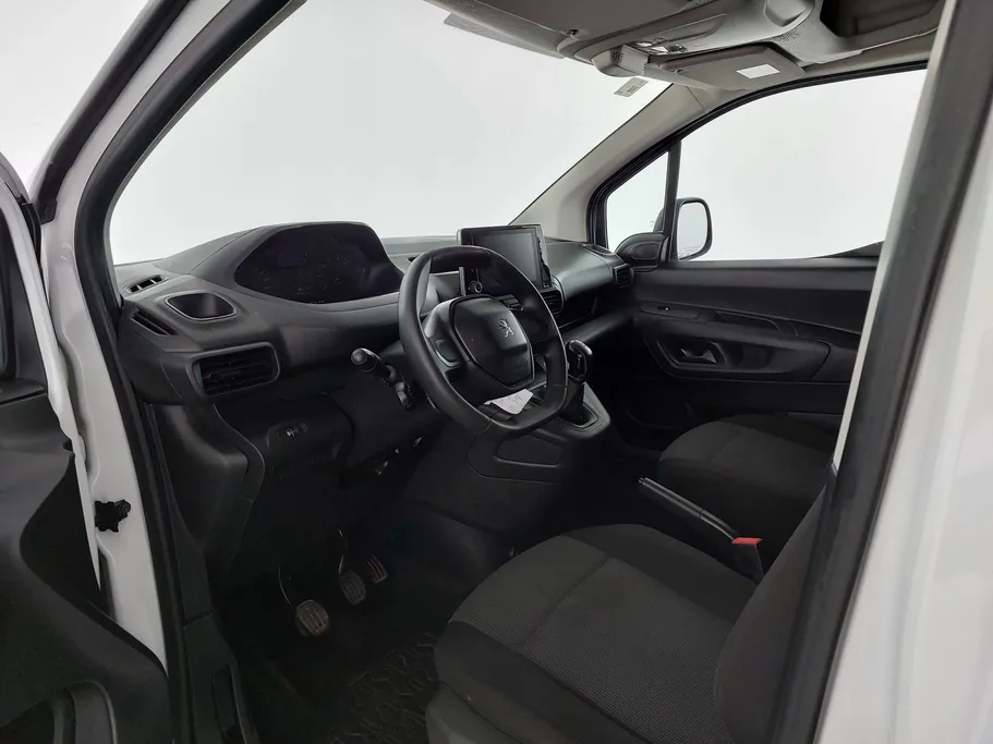 بيجو بارتنر Short van 2023 