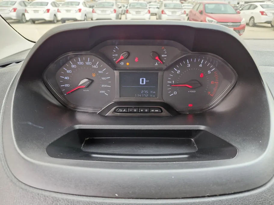 2023 Peugeot Partner Short van 