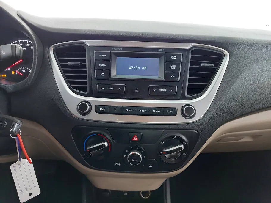 هيونداي اكسنت سمارت 2022 