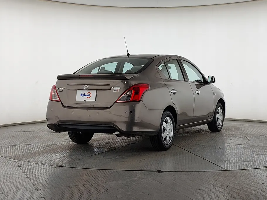 2021 Nissan Sunny Classic 