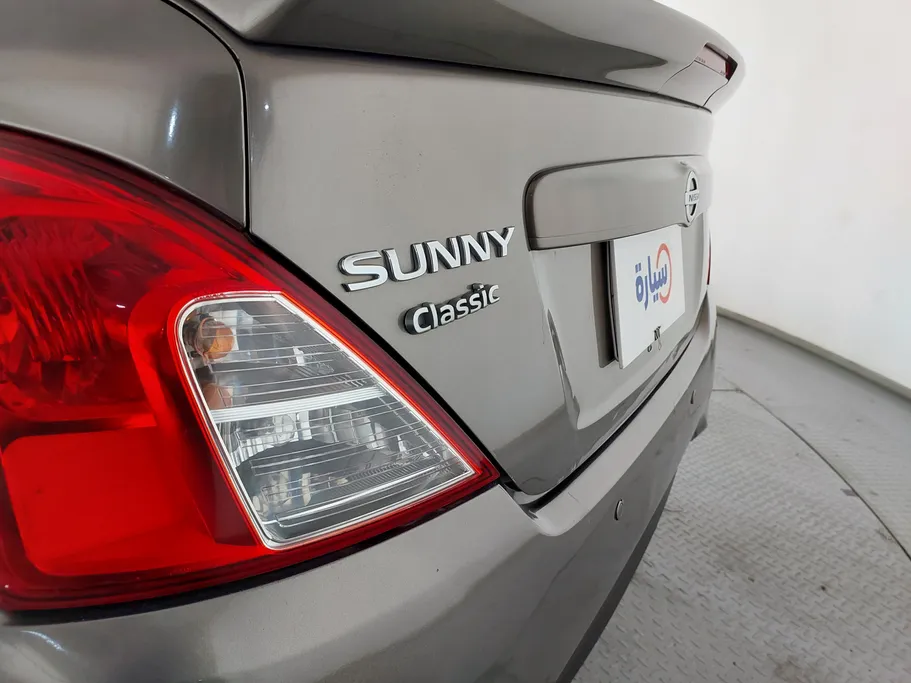 2021 Nissan Sunny Classic 